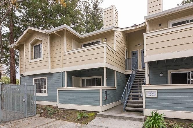 1st image of 2773 Somerset Park Cir