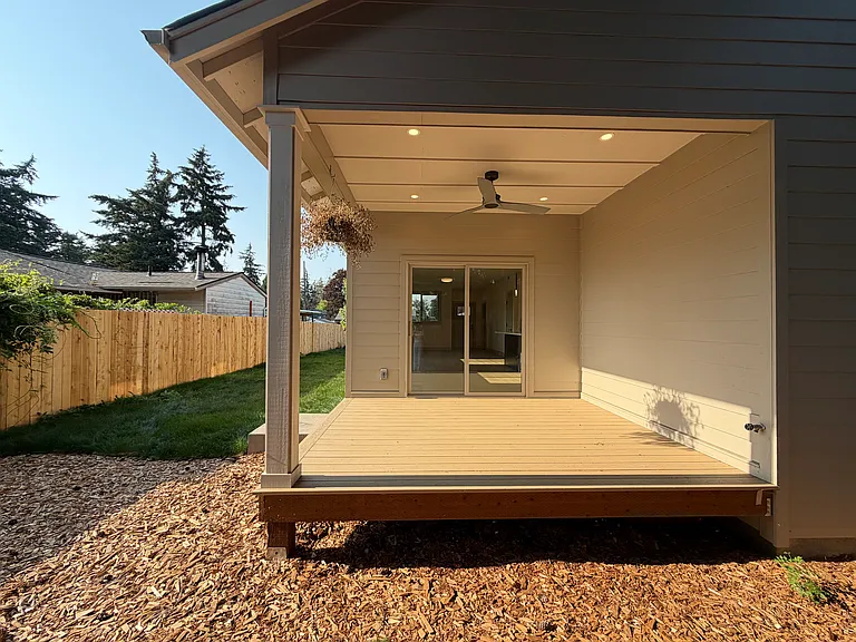 8712 SE Clatsop St — Photo 30