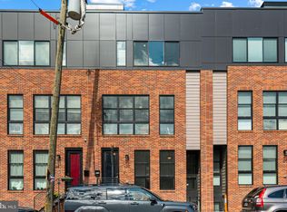 670 N 13th St, Philadelphia, PA 19123