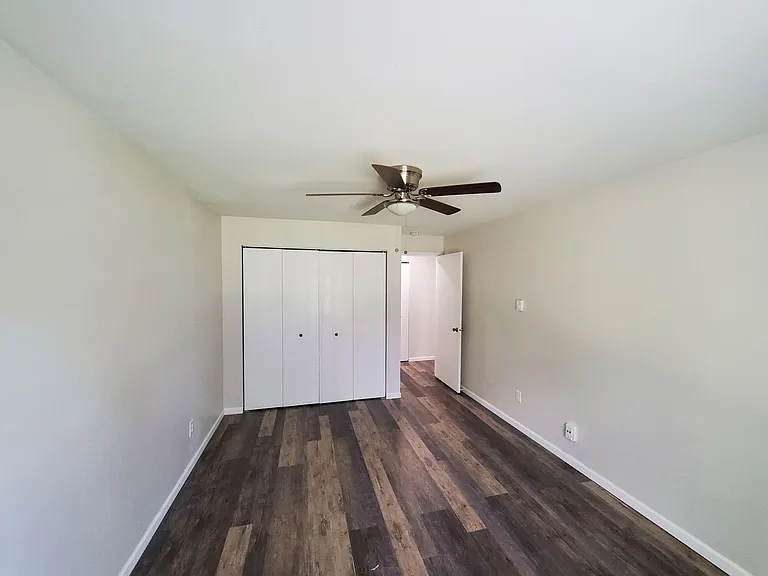Orchard Village Apartments — Photo 23