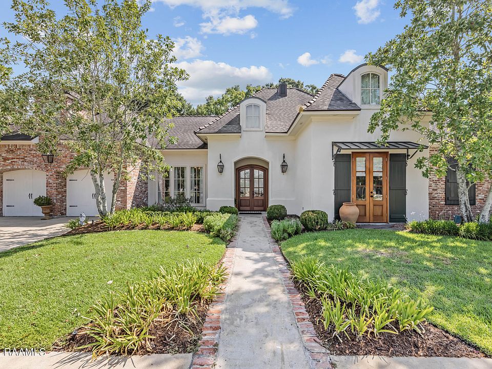 1st image of 109 Woodbridge Dr