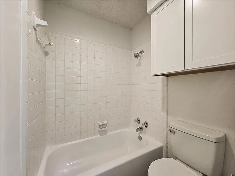 8418 Fathom Cir #103 — Photo 20