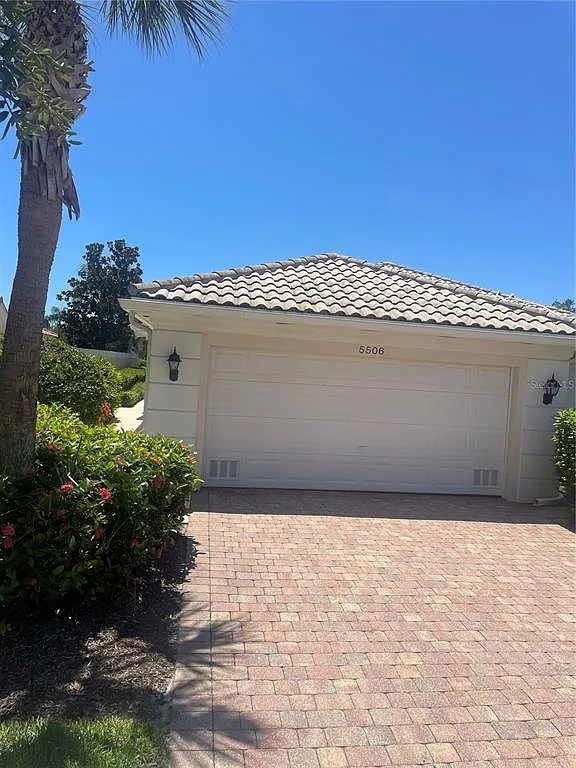 2 bed, 2.0 bath, 1534 sqft, $3,000 — Photo 3