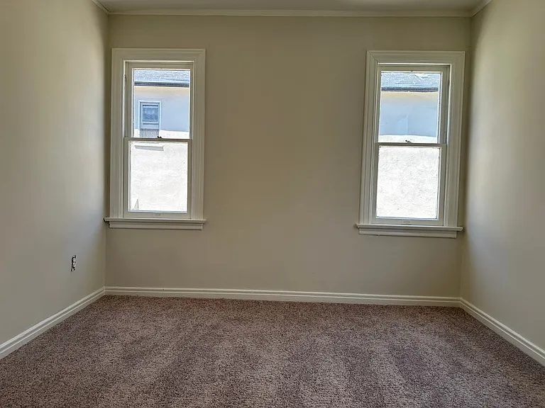 1834 N Normandie Ave — Photo 13