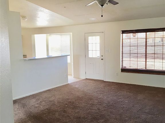 5th image of 6247 E 43rd Ln