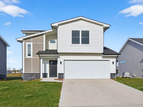 15231 Deerview Dr, Urbandale, IA 50323