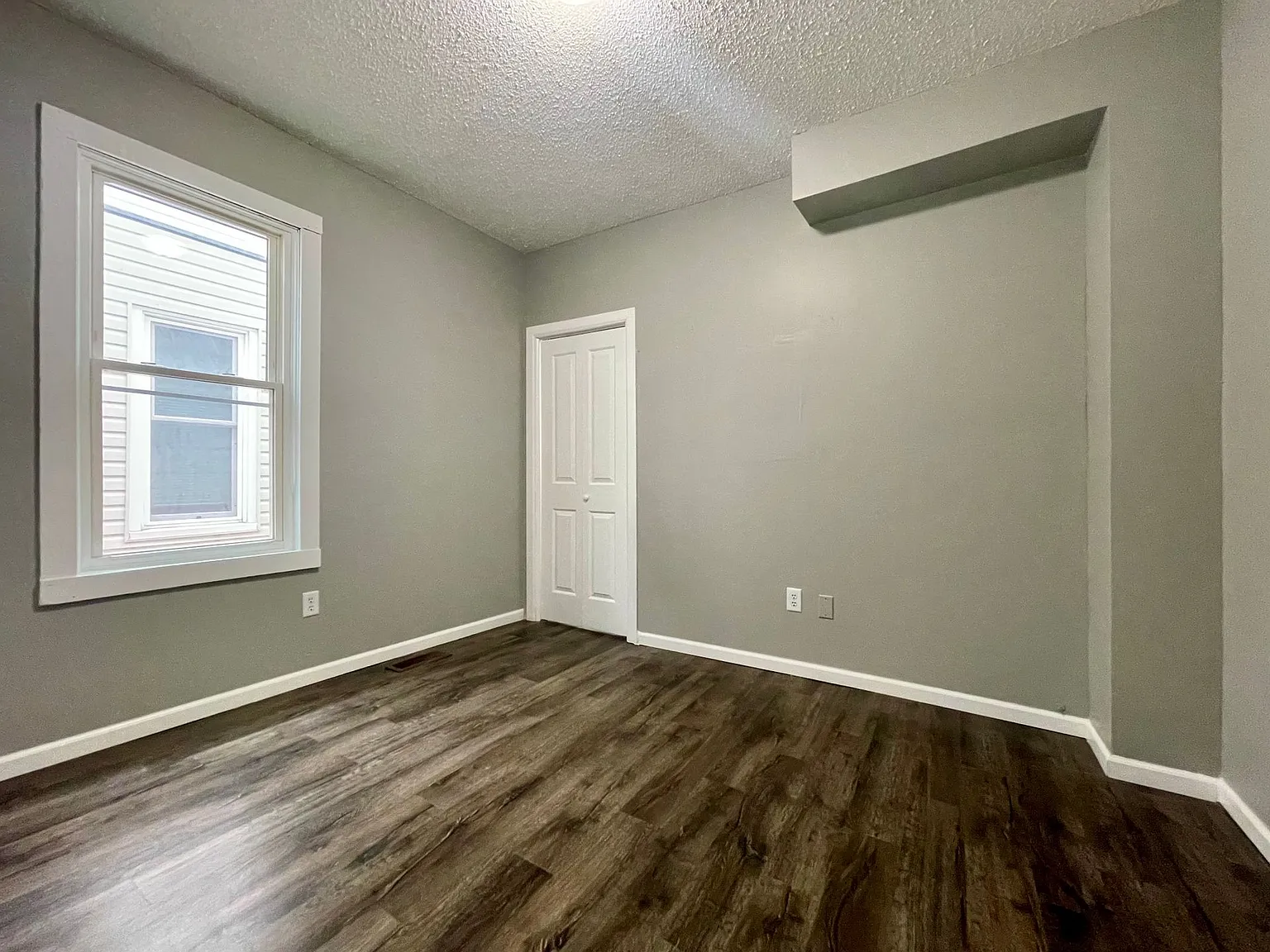 Beautiful 2 bed 1 Bath Home! — Photo 4