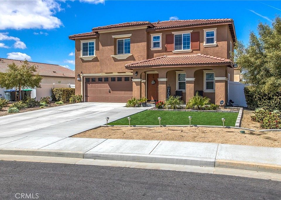 1st image of 126 Lupine Dr