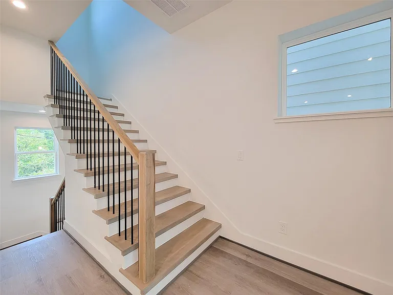 7705 Earl Rudder Way — Photo 35