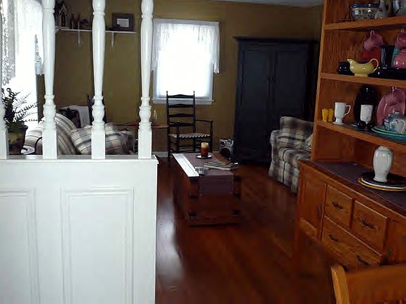5th image of 512 Monterey Ct