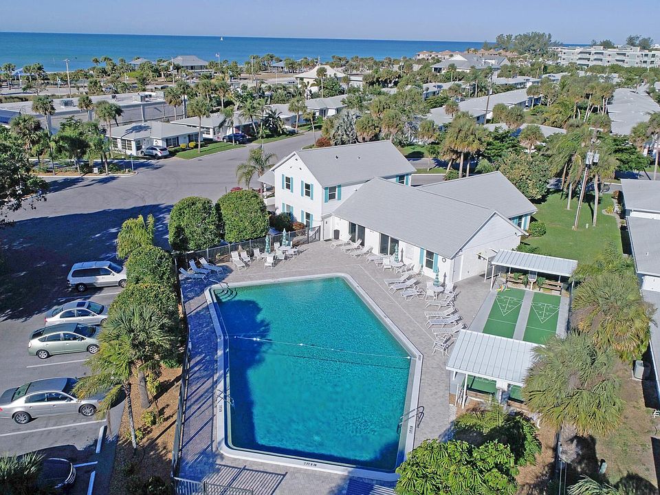 1st image of 2000 Bay View Blvd APT 100