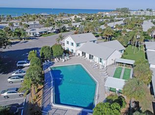 2000 Bay View Blvd APT 100, Englewood, FL 34223