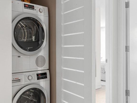 5th image of 572 11th Ave APT 10D