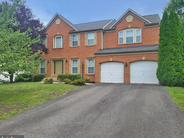 12148 Rain Slicker Pl, Nokesville, VA 20181