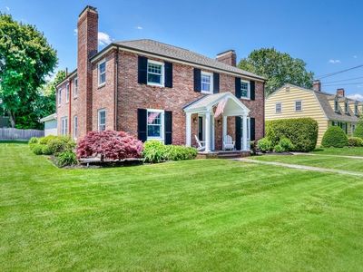 56 Salisbury St, Winchester, MA, 01890