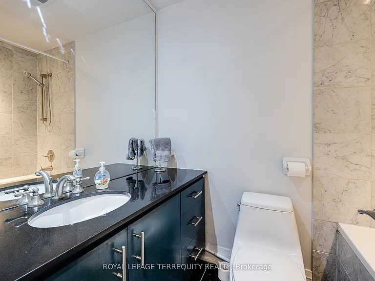 2737 Keele St #225 — Photo 15