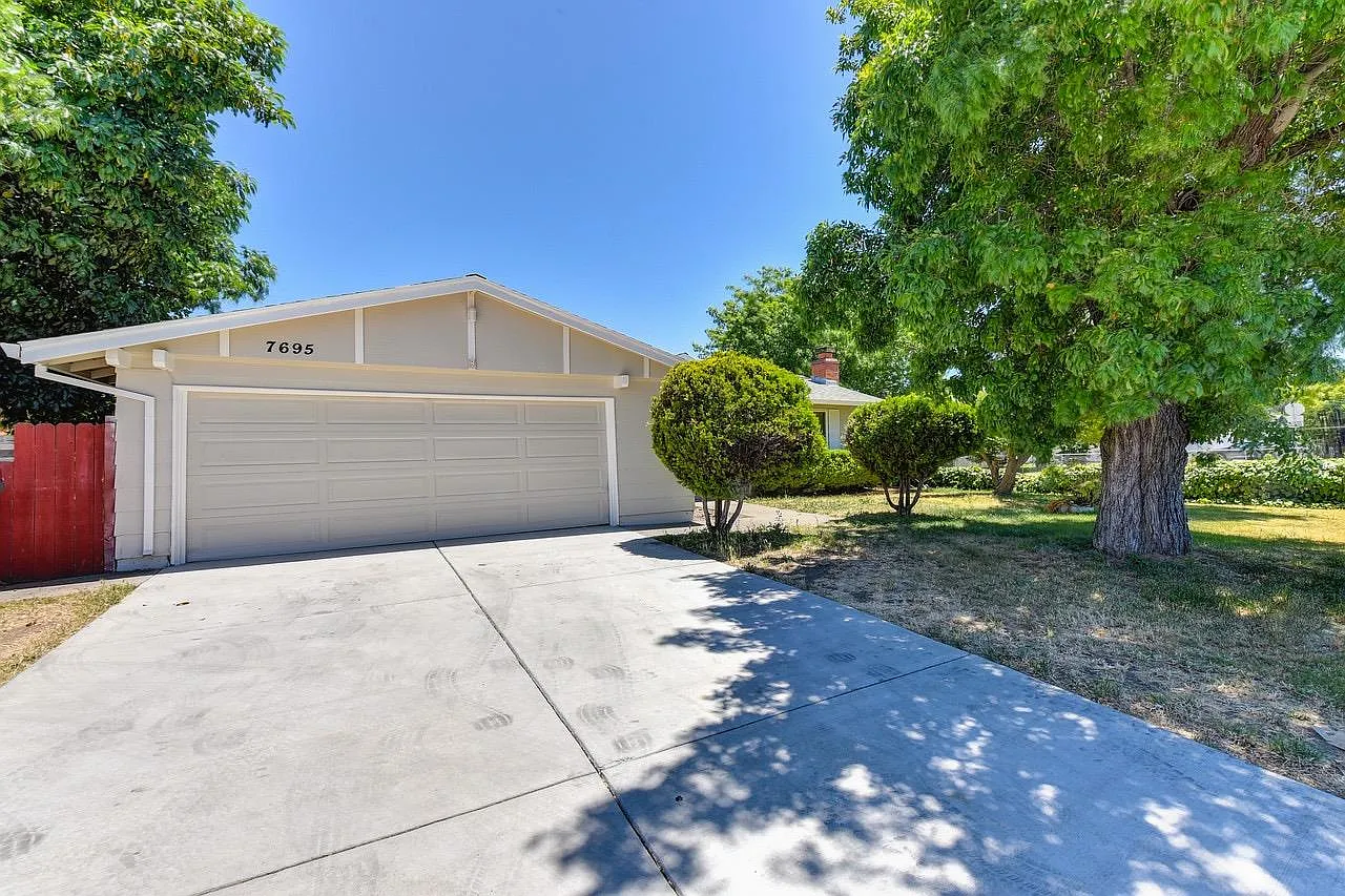 7695 Franklin Blvd photo 1