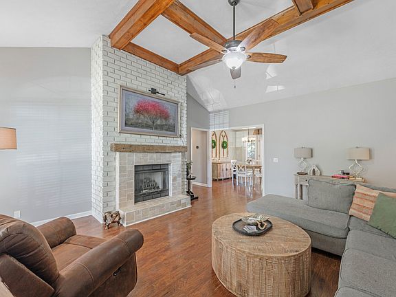 2nd image of 300 Highland Dr