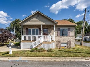 127 Collinsville St, Glen Carbon, IL