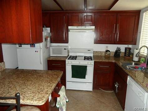 3rd image of 901 Golden Springs Dr Unit E12