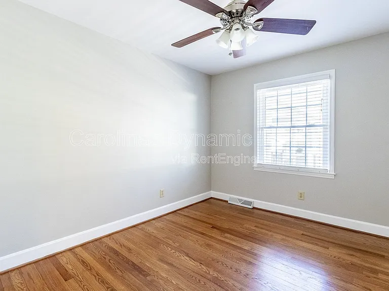 6618 Castlegate Dr — Photo 28