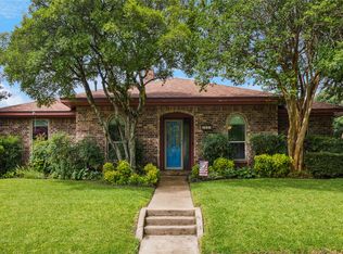 5113 Durango Dr, Garland, TX 75043