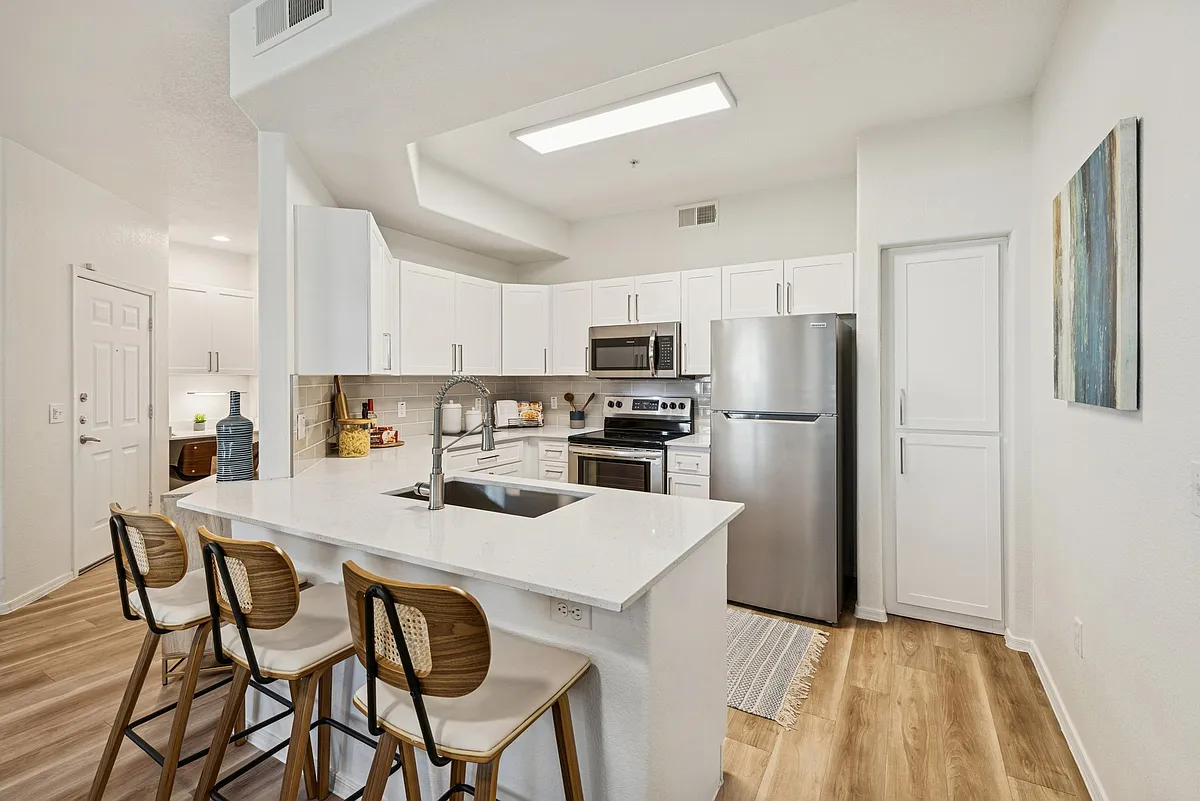 Building Photo - Dobson 2222
