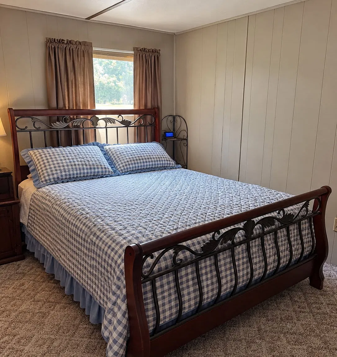 2 bed, $900 — Photo 4