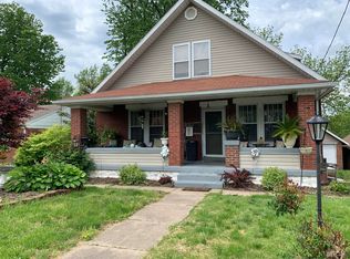 1023 Santa Fe Trl, Boonville, MO 65233