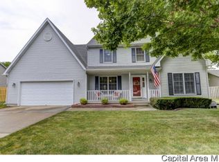 517 Richmond Dr, Chatham, IL