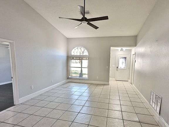 5th image of 4970 Reagen Way