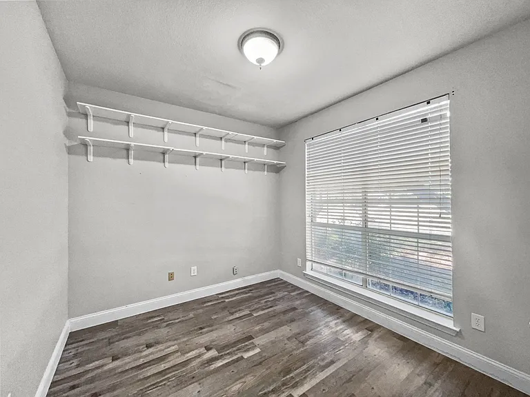 2132 Cliffside Dr — Photo 18
