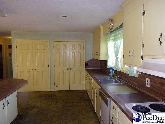 3rd image of 1732 Linden Ave