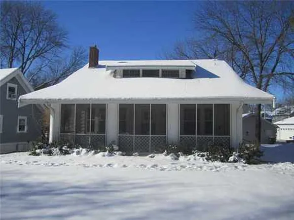 2440 5th Ave SE, Cedar Rapids, IA 52403