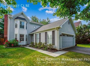 1209 Musket Ct NE, Leesburg, VA 20176