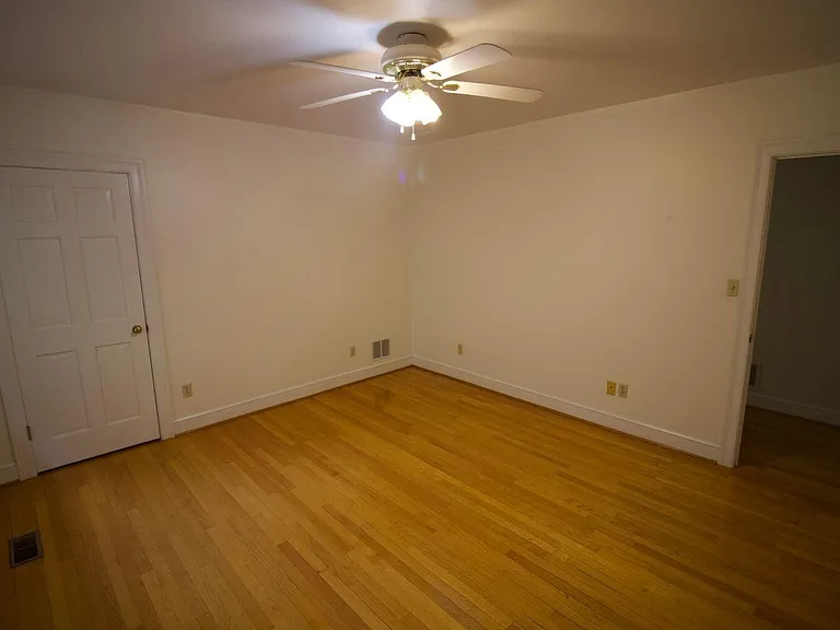 1502 Electric Rd SW — Photo 20