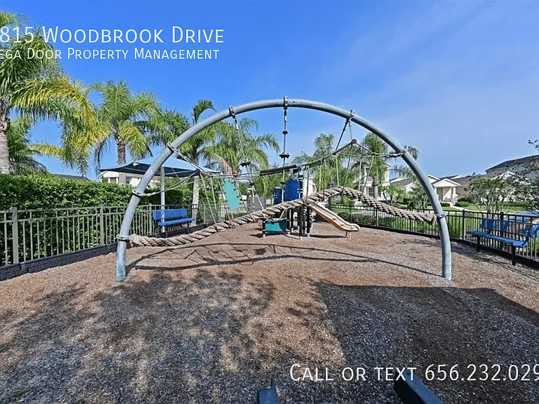 4815 Woodbrook Dr — Photo 28