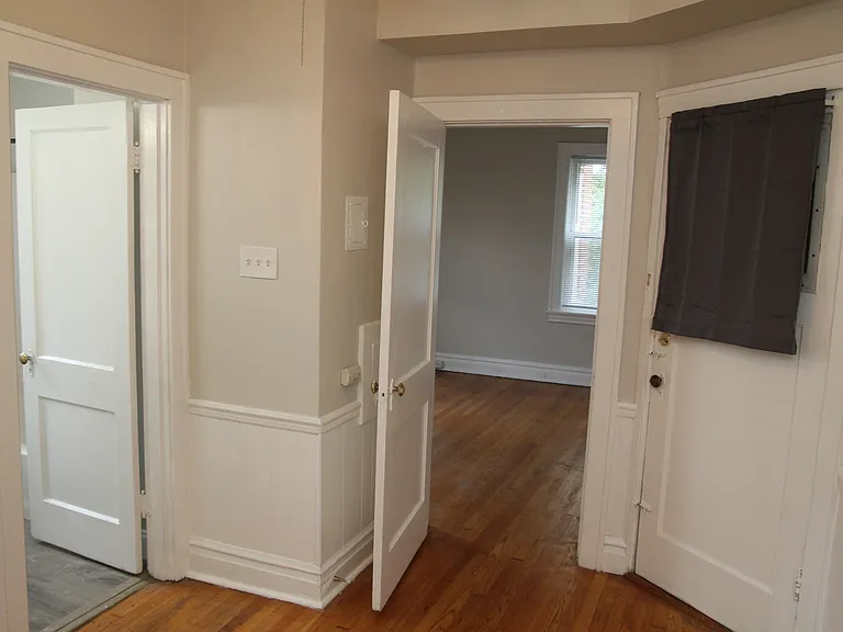 1708 Yale Ave #2 — Photo 11