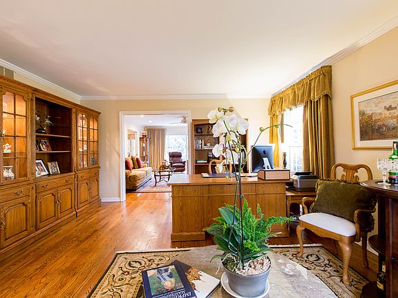 5th image of 1174 Furlong Dr