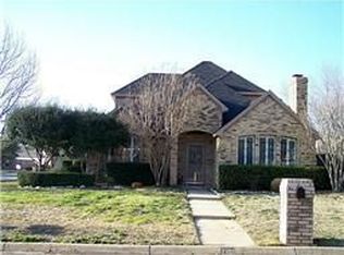 7101 Greenhill Trl, North Richland Hills, TX 76182