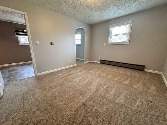 3rd image of 36 Burk Ave