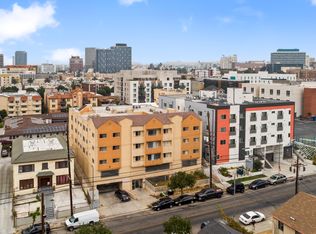 South Towers - James Wood (9th St), Los Angeles, CA 90006