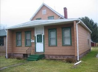 312 Spruce St, Zelienople, PA