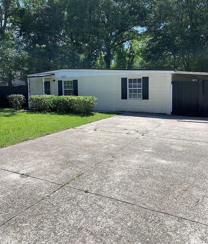 3 bed, 2.0 bath, 1234 sqft, $1,475 — Photo 1