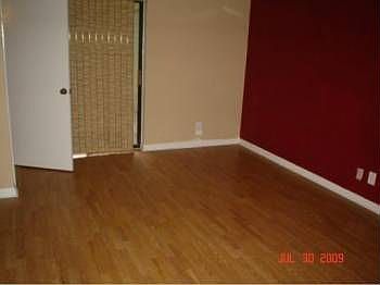 5th image of 3311 NW 47th Ave