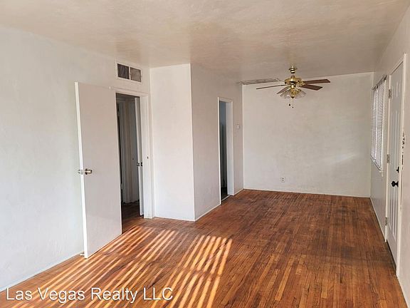 5th image of 412 S Maryland Pkwy #7334428