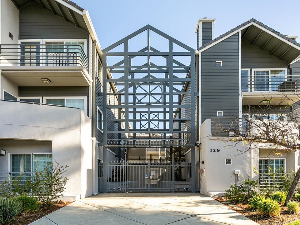 1st image of 128 El Camino Real #201