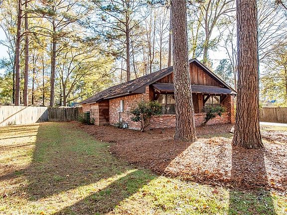 3rd image of 3808 Dovewood Ct