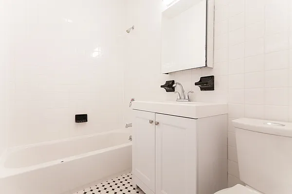 Rented by Compass | media 5