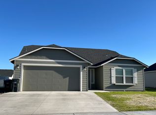 4237 W Wood Ct, Moses Lake, WA 98837